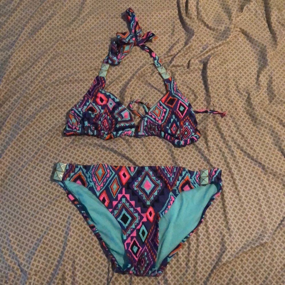 Multi color bikini